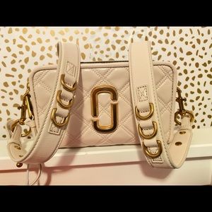 Marc Jacobs Softshot 21 w/ dust bag